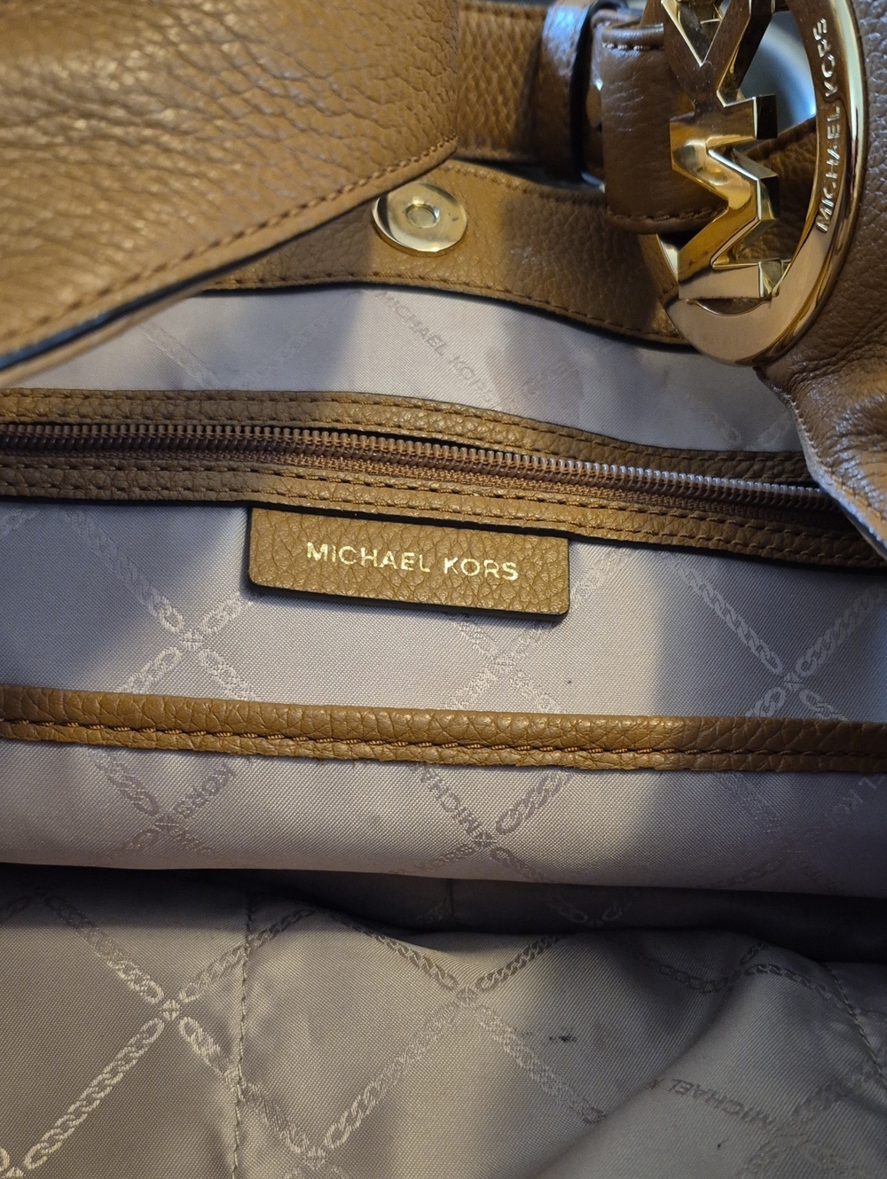 Michael Kors Purse Classic Hobo  MK Over Cream Backdrop Brown Trim Gold Emblemn - Picture 9 of 10